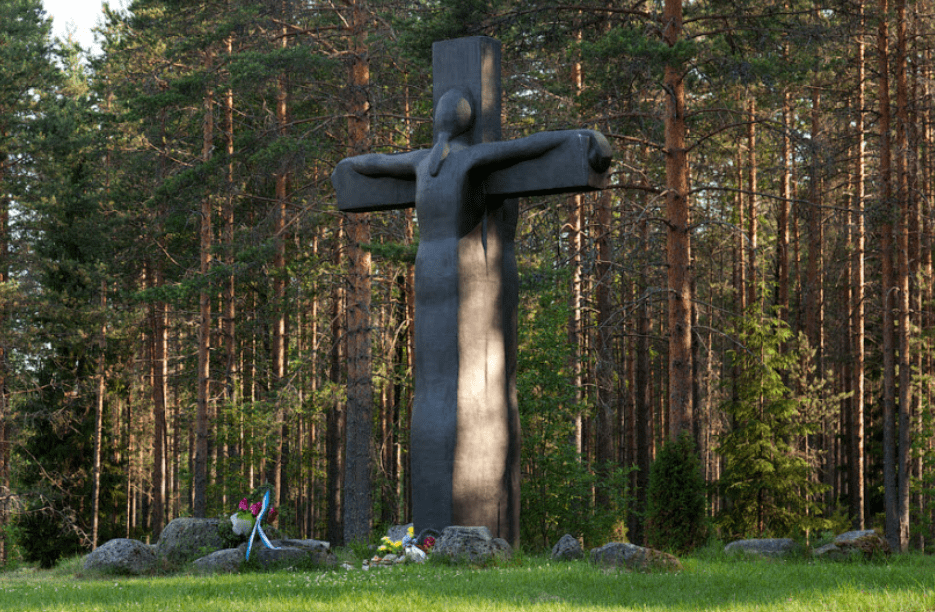 Мемориал «Крест скорби»